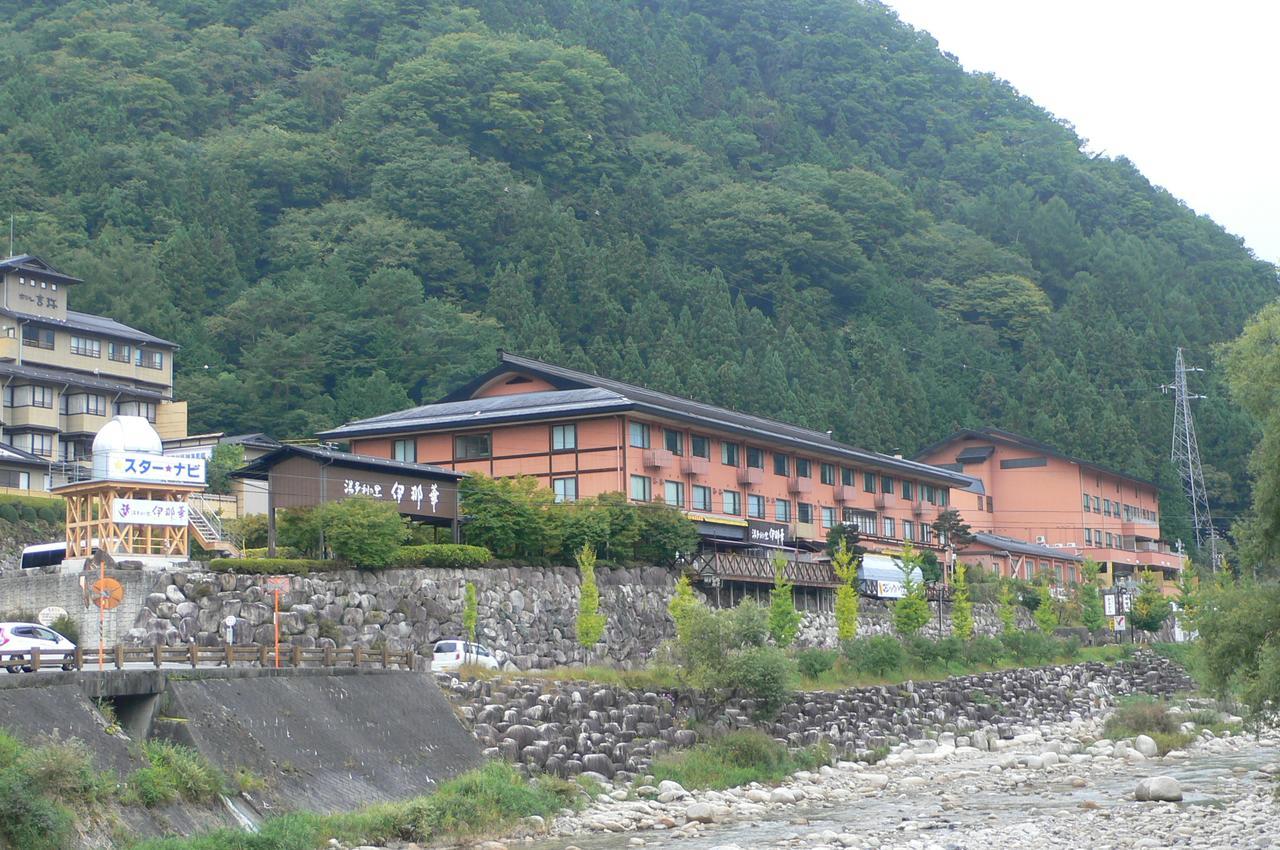 Yuttarino-Sato Inaka Hotel Achi Exterior photo